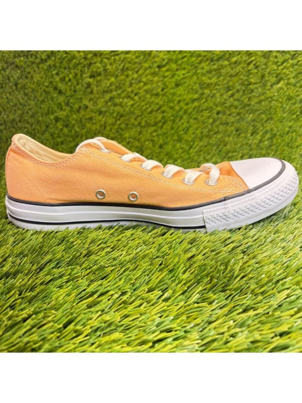 Converse Chuck Taylor All Star Ox Womens Size 8 Salmon Athletic Shoes Sneakers